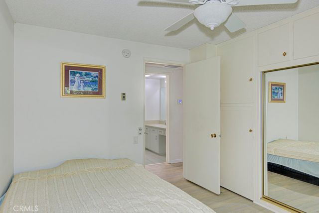40 Calle Aragon T, Laguna Woods, CA 92637