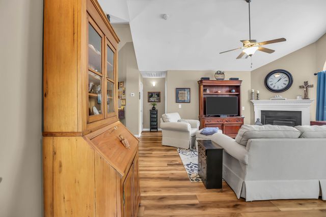 825 Browns Ln Unit 1203, Gallatin, TN 37066