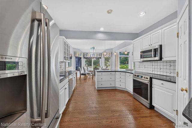 2915 Allison Lane, Highland, MI 48357