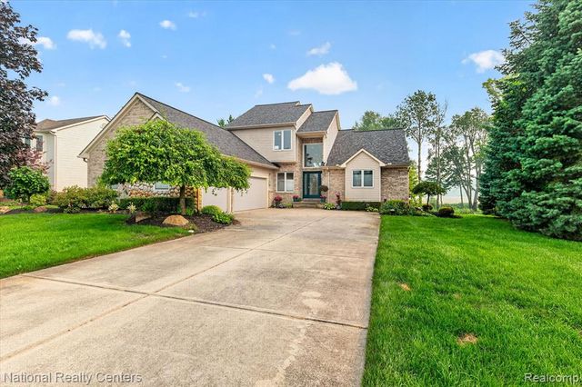 2915 Allison Lane, Highland, MI 48357