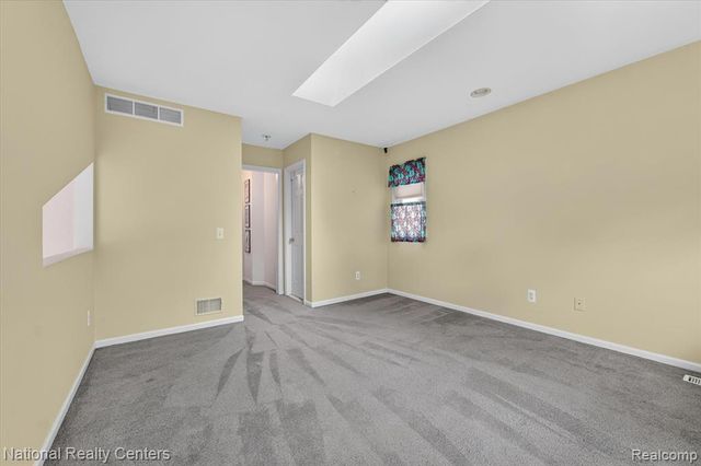 2915 Allison Lane, Highland, MI 48357