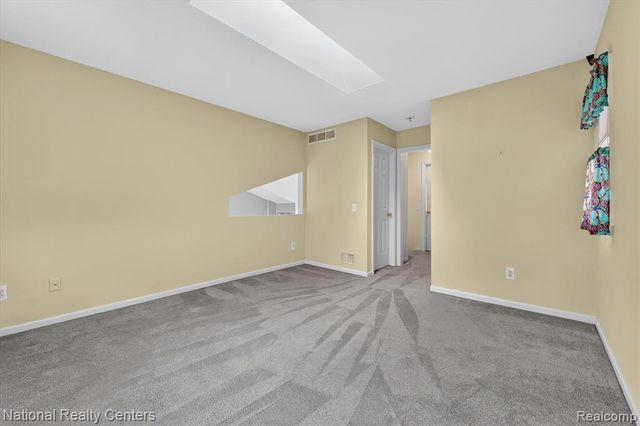 2915 Allison Lane, Highland, MI 48357