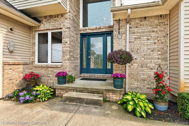 2915 Allison Lane, Highland, MI 48357