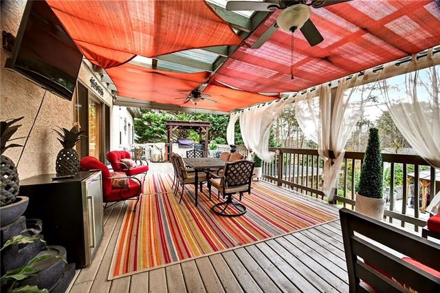 461 Schofield Drive, Powder Springs, GA 30127