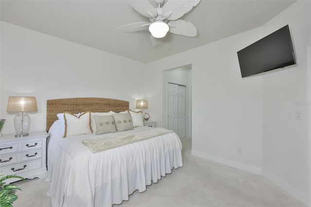 5532 SUNSET FALLS DRIVE, Apollo Beach, FL 33572