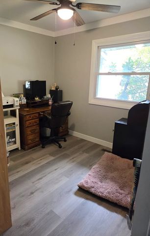 217 E Holiday Drive, Decatur, IL 62526