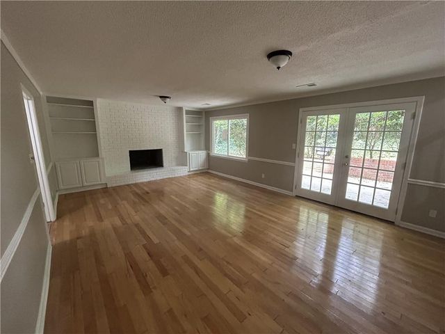 2271 Fox Hound Parkway, Marietta, GA 30062