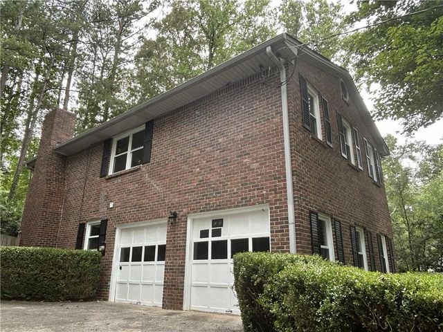 2271 Fox Hound Parkway, Marietta, GA 30062