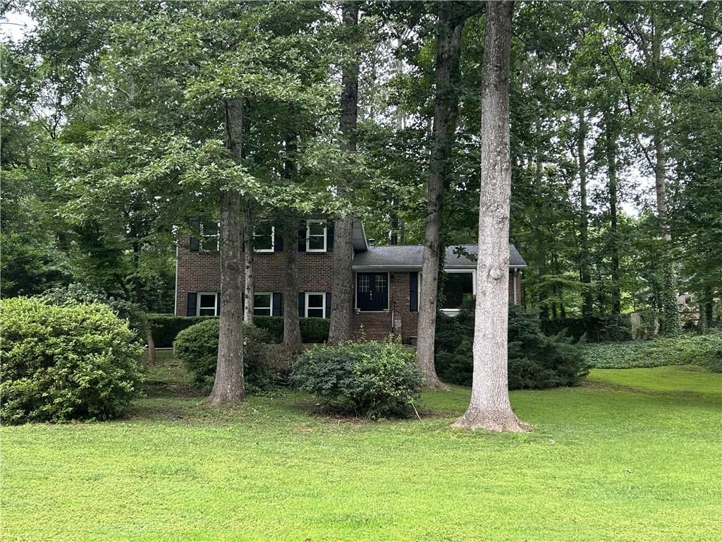 2271 Fox Hound Parkway, Marietta, GA 30062