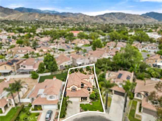 7839 Fox Tail Place, Highland, CA 92346