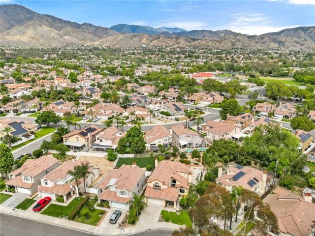 7839 Fox Tail Place, Highland, CA 92346