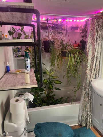 4980 W Carlos Folger Drive, Columbus, IN 47201