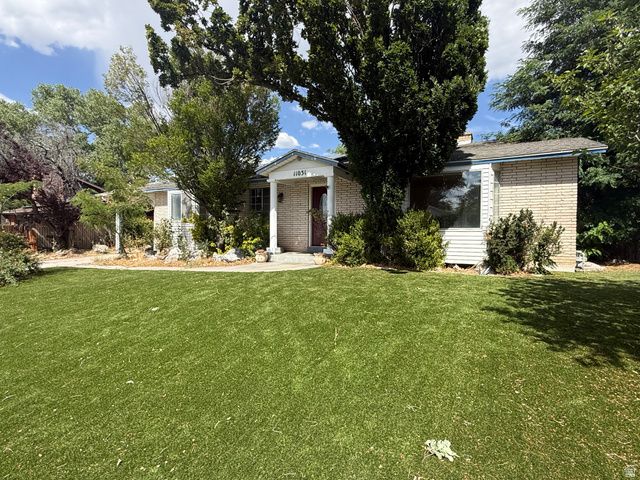 11031 S OLD ENGLAND RD, Sandy, UT 84092