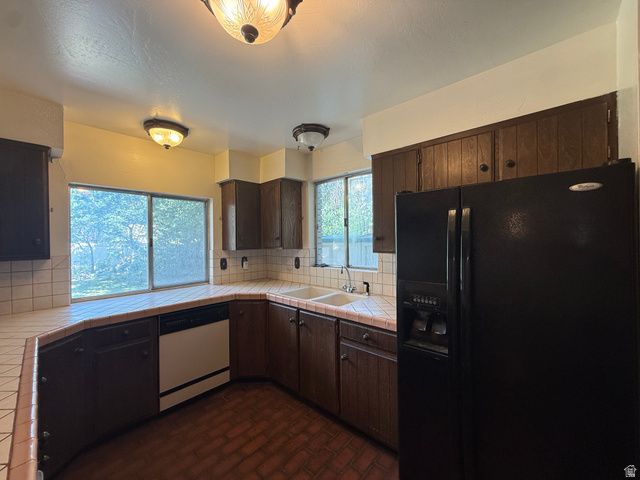 11031 S OLD ENGLAND RD, Sandy, UT 84092