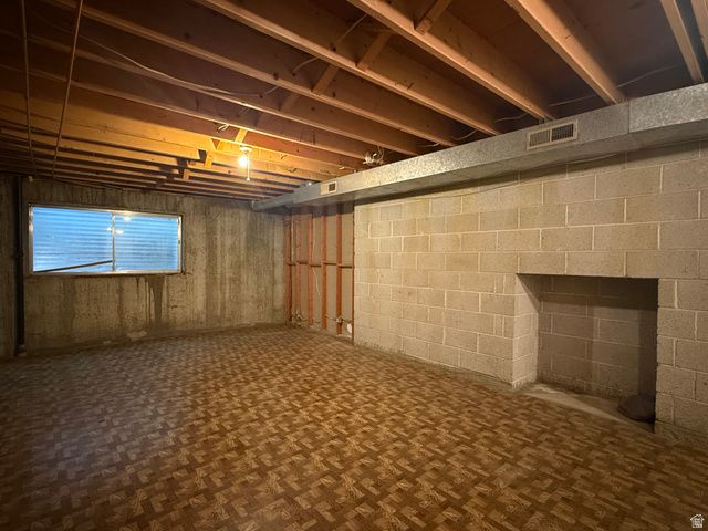 11031 S OLD ENGLAND RD, Sandy, UT 84092
