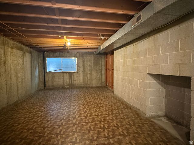 11031 S OLD ENGLAND RD, Sandy, UT 84092