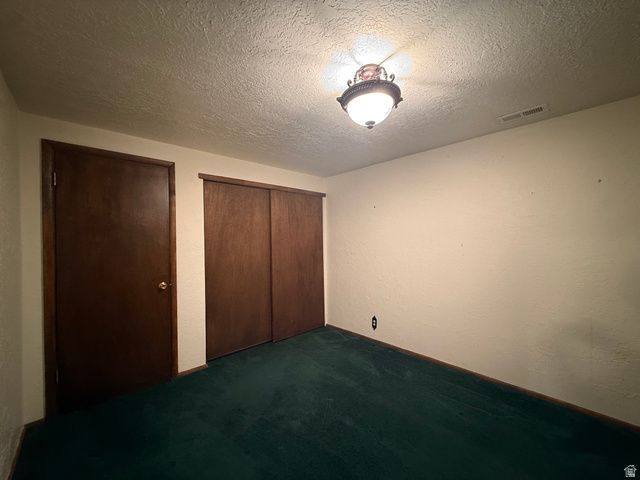 11031 S OLD ENGLAND RD, Sandy, UT 84092