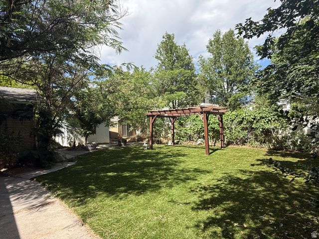 11031 S OLD ENGLAND RD, Sandy, UT 84092