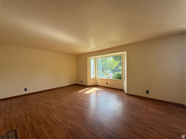 11031 S OLD ENGLAND RD, Sandy, UT 84092