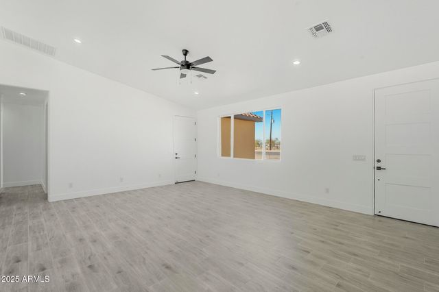 2823 S 364TH Drive, Tonopah, AZ 85354