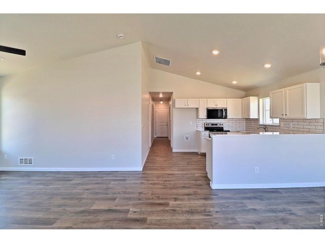 4327 Primrose Ln, Evans, CO 80620