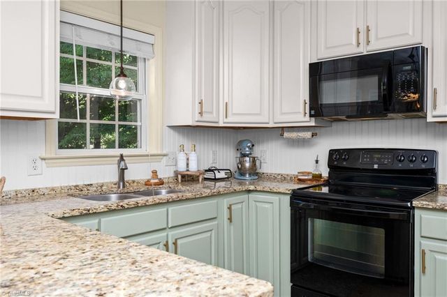 4312 Cooper Road, Winston-salem, NC 27127