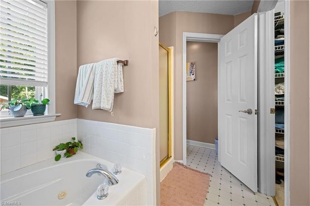 4312 Cooper Road, Winston-salem, NC 27127