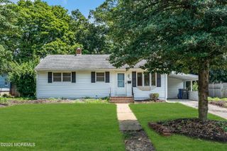98 Fairacres Drive, Toms River, NJ 08753