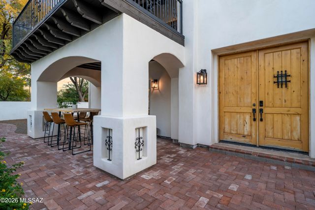 6138 E San Marino Drive, Tucson, AZ 85715