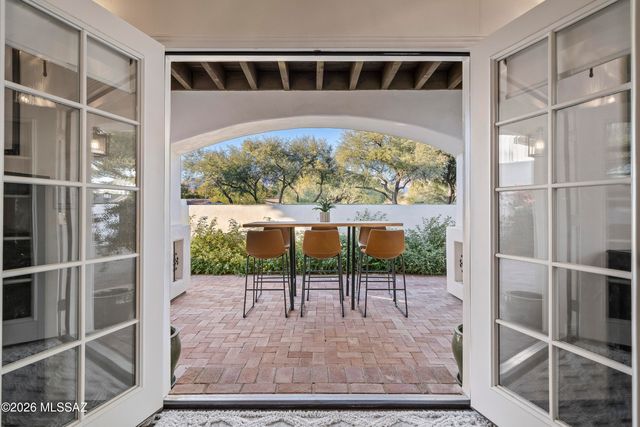 6138 E San Marino Drive, Tucson, AZ 85715