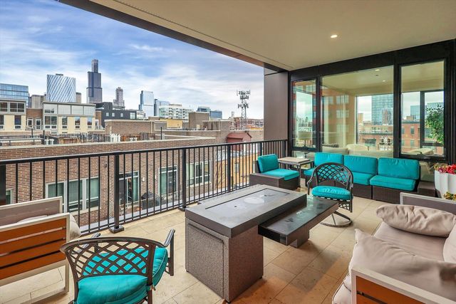 21 N May Street 501, Chicago, IL 60607