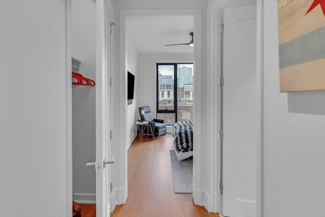 21 N May Street 501, Chicago, IL 60607