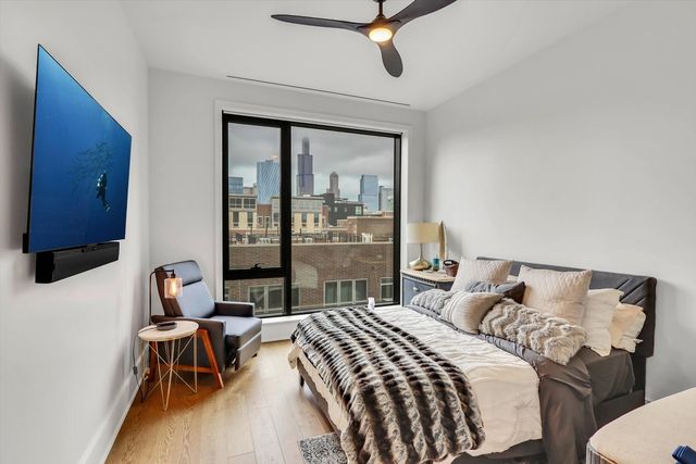 21 N May Street 501, Chicago, IL 60607