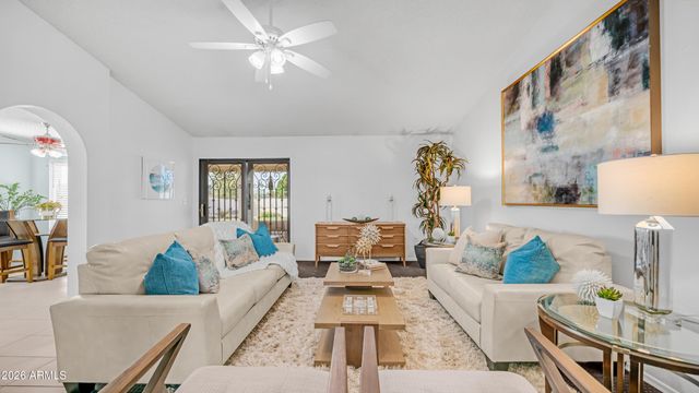 408 E MEADOWS Lane, Gilbert, AZ 85234