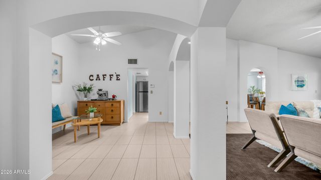 408 E MEADOWS Lane, Gilbert, AZ 85234