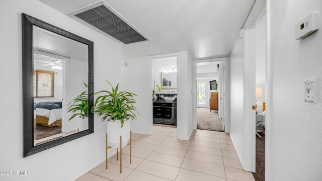 408 E MEADOWS Lane, Gilbert, AZ 85234