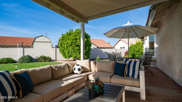 408 E MEADOWS Lane, Gilbert, AZ 85234