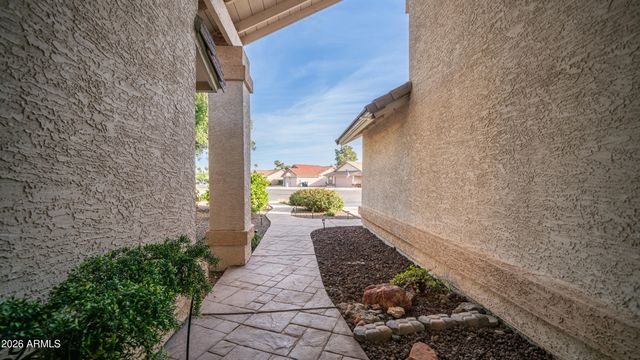 408 E MEADOWS Lane, Gilbert, AZ 85234