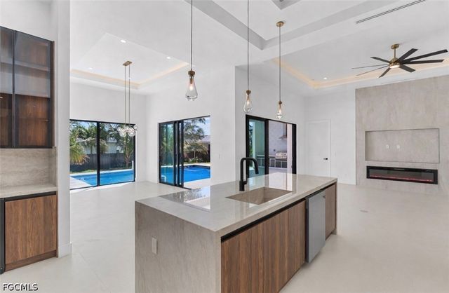 109 SW 34th AVE, Cape Coral, FL 33991