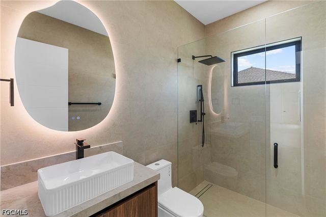 109 SW 34th AVE, Cape Coral, FL 33991