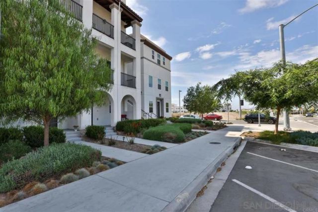 1455 Banahaw Way 11, Chula Vista, CA 91915