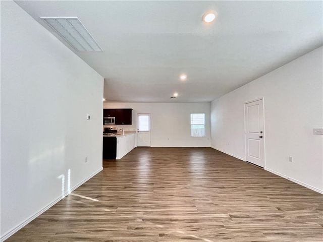 2408 Nightview DR, Pflugerville, TX 78660