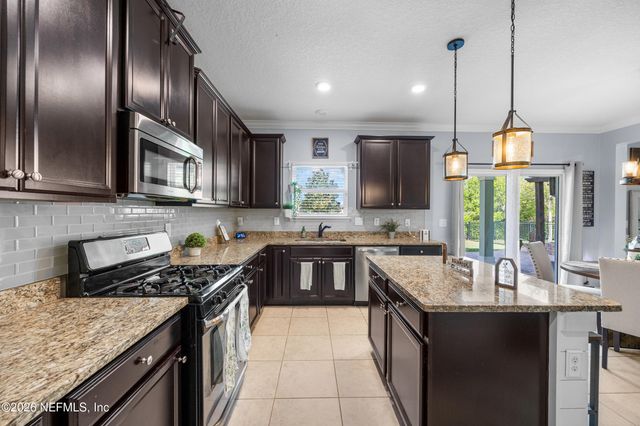 112 BLUFFTON Court, St. Augustine, FL 32092