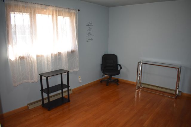 300 W 54th Place, Merrillville, IN 46410