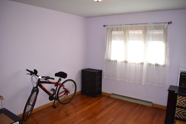 300 W 54th Place, Merrillville, IN 46410