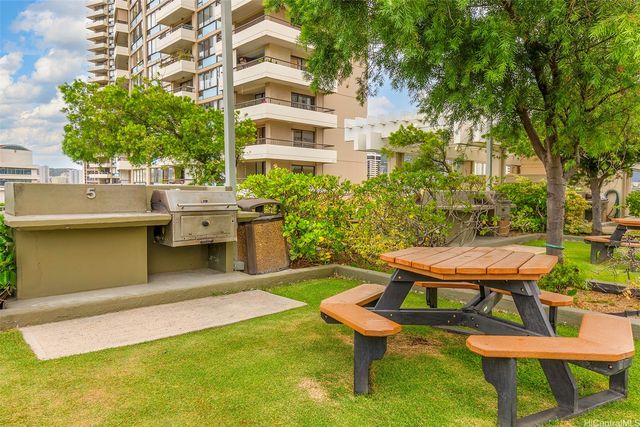 2333 Kapiolani Boulevard 811, Honolulu, HI 96826