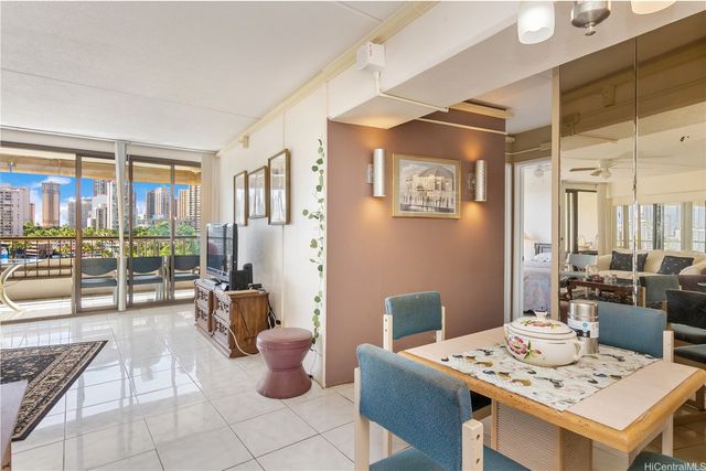 2333 Kapiolani Boulevard 811, Honolulu, HI 96826