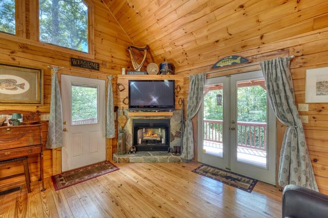 184 Beaver Ridge Road, Murphy, NC 28906