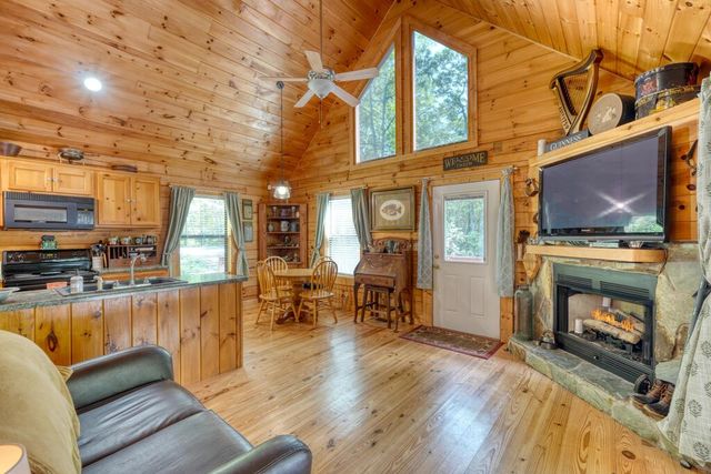 184 Beaver Ridge Road, Murphy, NC 28906