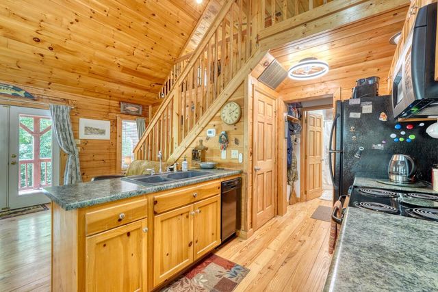 184 Beaver Ridge Road, Murphy, NC 28906